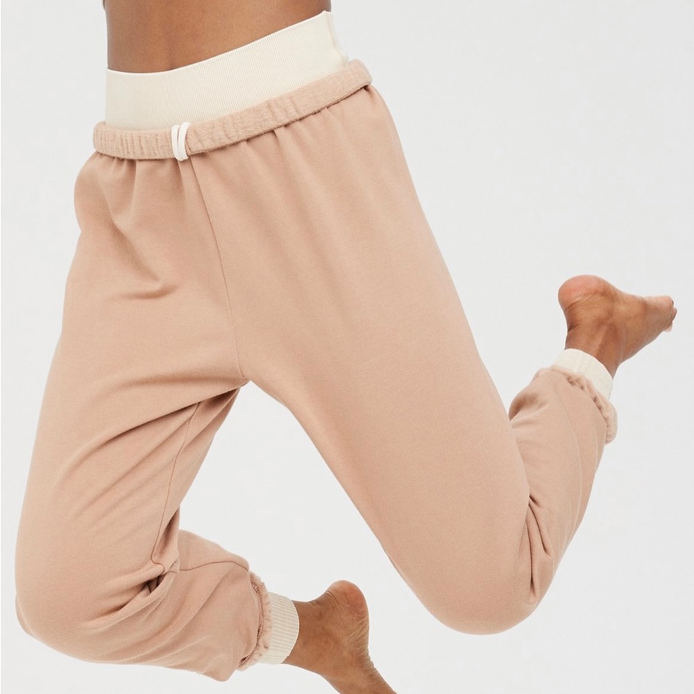 AERIE Oversized Boyfriend Joggers- Size Small